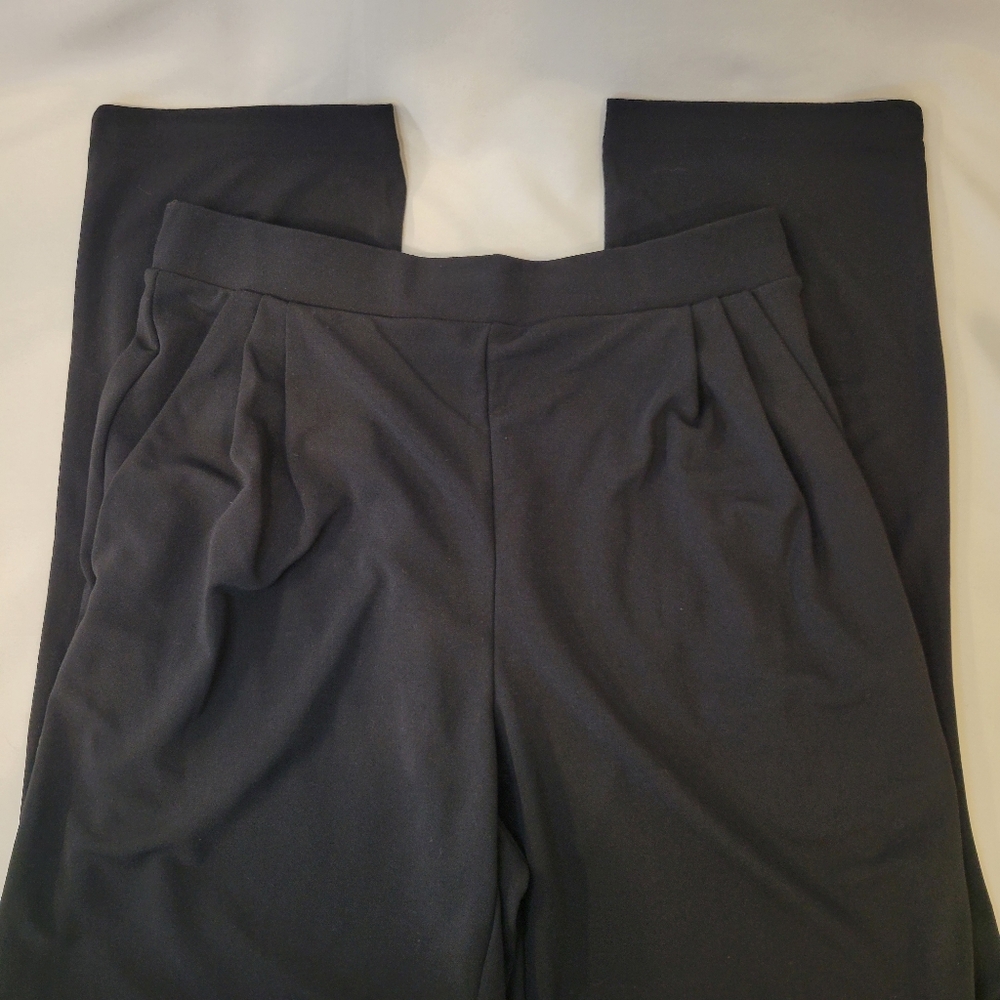 Uniqlo Black Women's Trousers